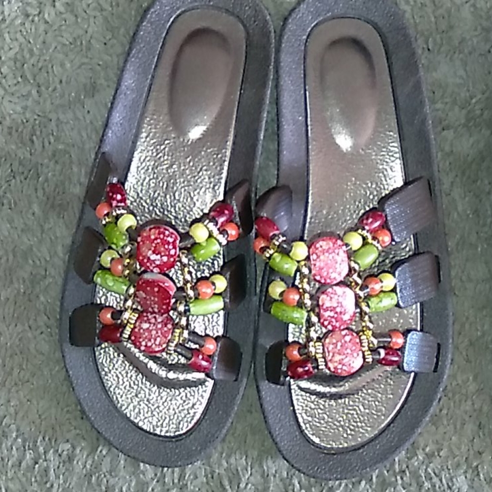 Sandals - Picture 3 of 7